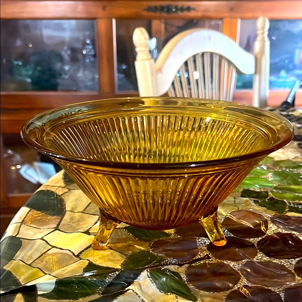 Federal Glass Amber footed nesting bowl  Art Deco era (1930s-1940s)